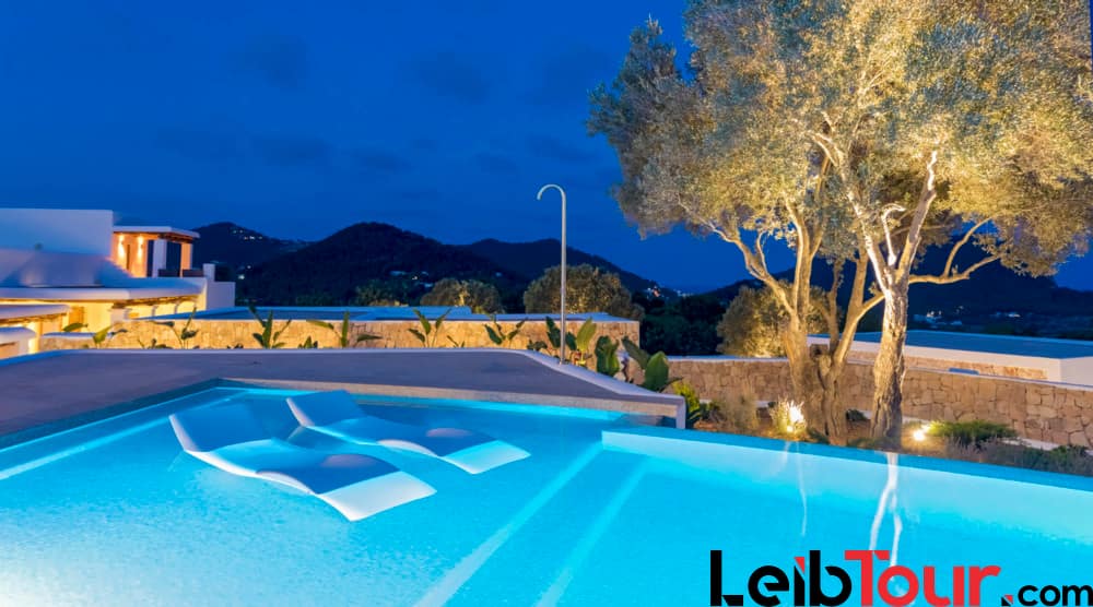 AGR CTXMUE 04 - LeibTour: TOP aparthotels in Ibiza