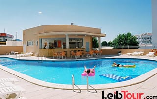 Cheap Apartment Cafè del Mar with pool SAPONI Pool - LeibTour: TOP aparthotels in Ibiza