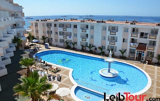 Cheap nice central apartment IBIZA PANAPIB Swimming pool 1 - LeibTour: TOP aparthotels in Ibiza