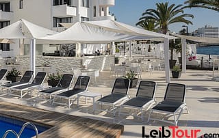 Stunning Apartment Playa den Bossa sea view PlayaJaS 10 - LeibTour: TOP aparthotels in Ibiza