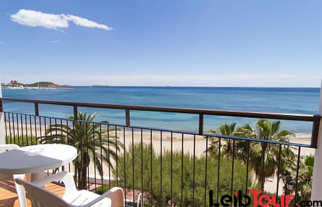 Beachfront lovely hotel in Santa Eulalia with pool SANTA EULALIA SANERIM SEA VIEW - LeibTour: TOP aparthotels in Ibiza