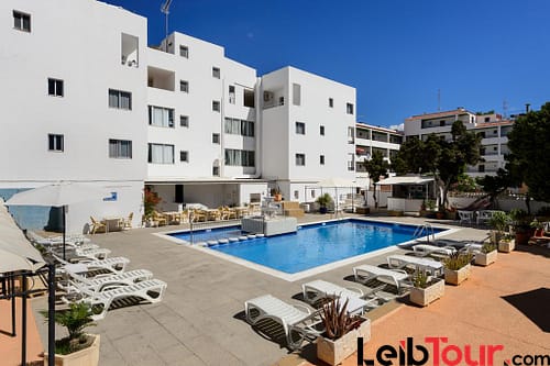 Bright familiar holiday apartments with pool close to the beach, SAN ANTONIO BAY – Property Code: APSANBEA