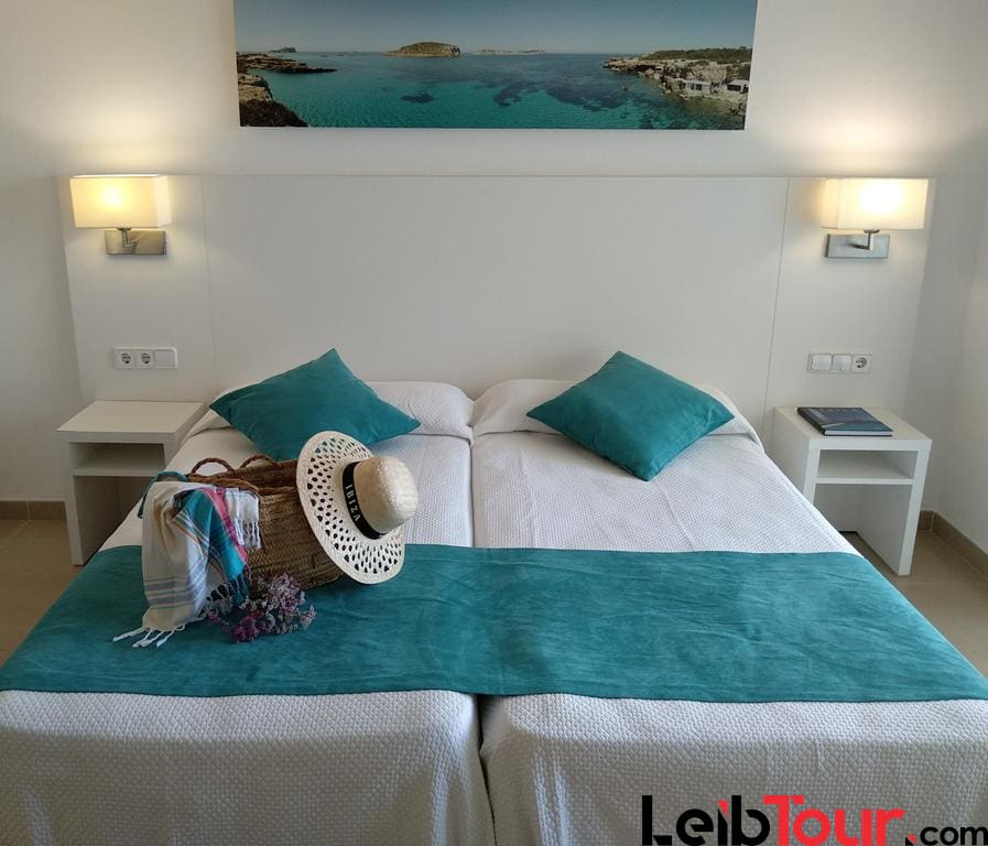 Elegant large apartment with pool NERAPSA Bedroom - LeibTour: TOP aparthotels in Ibiza
