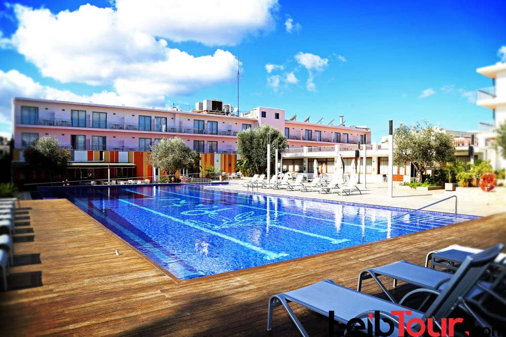 HTL PCHTSAN 1 - LeibTour: TOP aparthotels in Ibiza