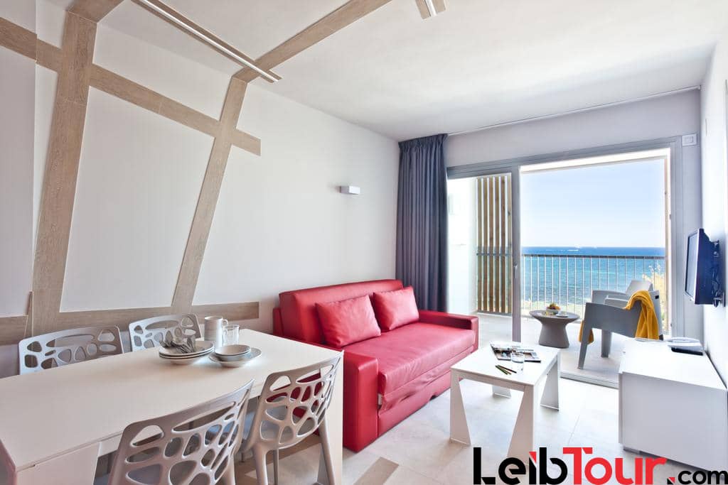 Ibiza Modern Party Apartment with pool IBIZA RYDOWNIB Living Room 2 - LeibTour: TOP aparthotels in Ibiza