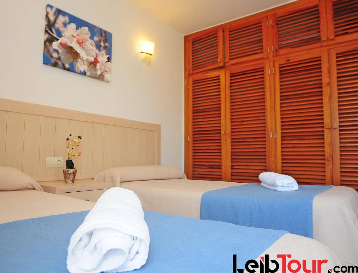 Elegant Apartment Playa den Bossa Sea View Bedroom 2 BayBossa19 - LeibTour: TOP aparthotels in Ibiza