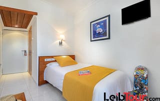 Cozy Apartment with large pool city heart SAN ANTONIO SIRAPSAN Bedroom 5 - LeibTour: TOP aparthotels in Ibiza