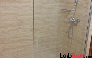 Cozy apartment with pool Pet allowed SABAHAP Bathroom detail - LeibTour: TOP aparthotels in Ibiza