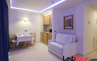 Stunning apartment with pool BONMYBOS Living room - LeibTour: TOP aparthotels in Ibiza