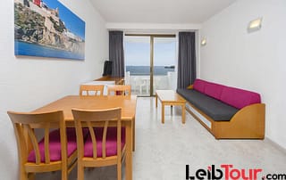 Stunning Apartment Playa den Bossa sea view PlayaJaS 3 - LeibTour: TOP aparthotels in Ibiza