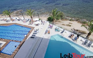 Stunning Apartment Playa den Bossa sea view PlayaJaS 8 - LeibTour: TOP aparthotels in Ibiza
